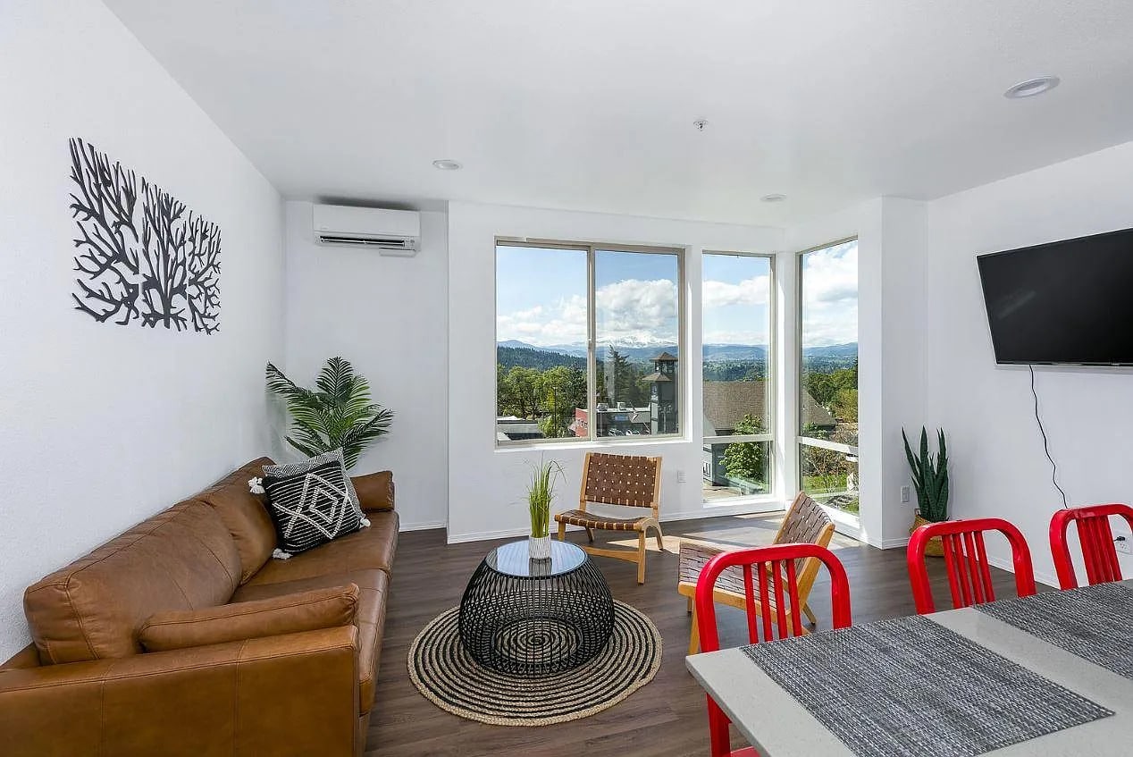 heart of downtown White Salmon 1Bedroom 1Bathroom Home