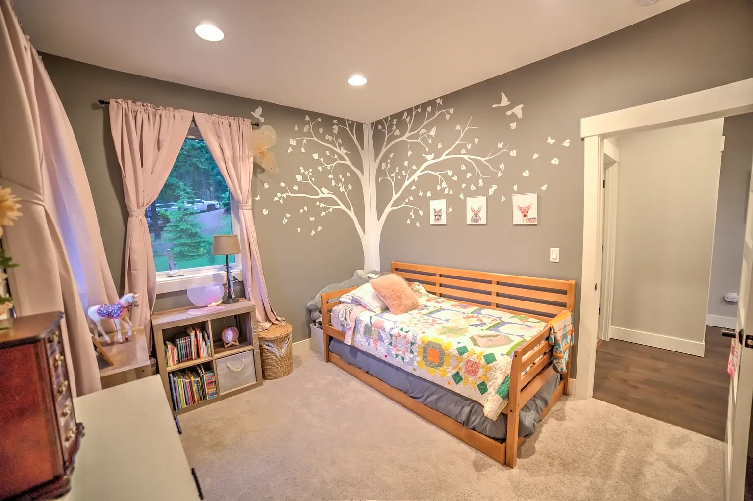 Charming White Salmon 3 Bedroom 2 Bathroom House