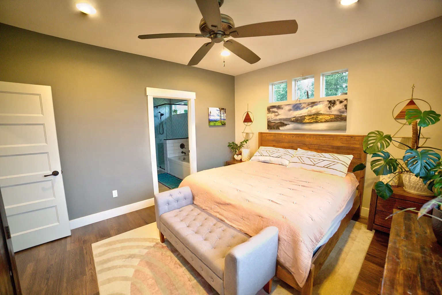 Charming White Salmon 3 Bedroom 2 Bathroom House