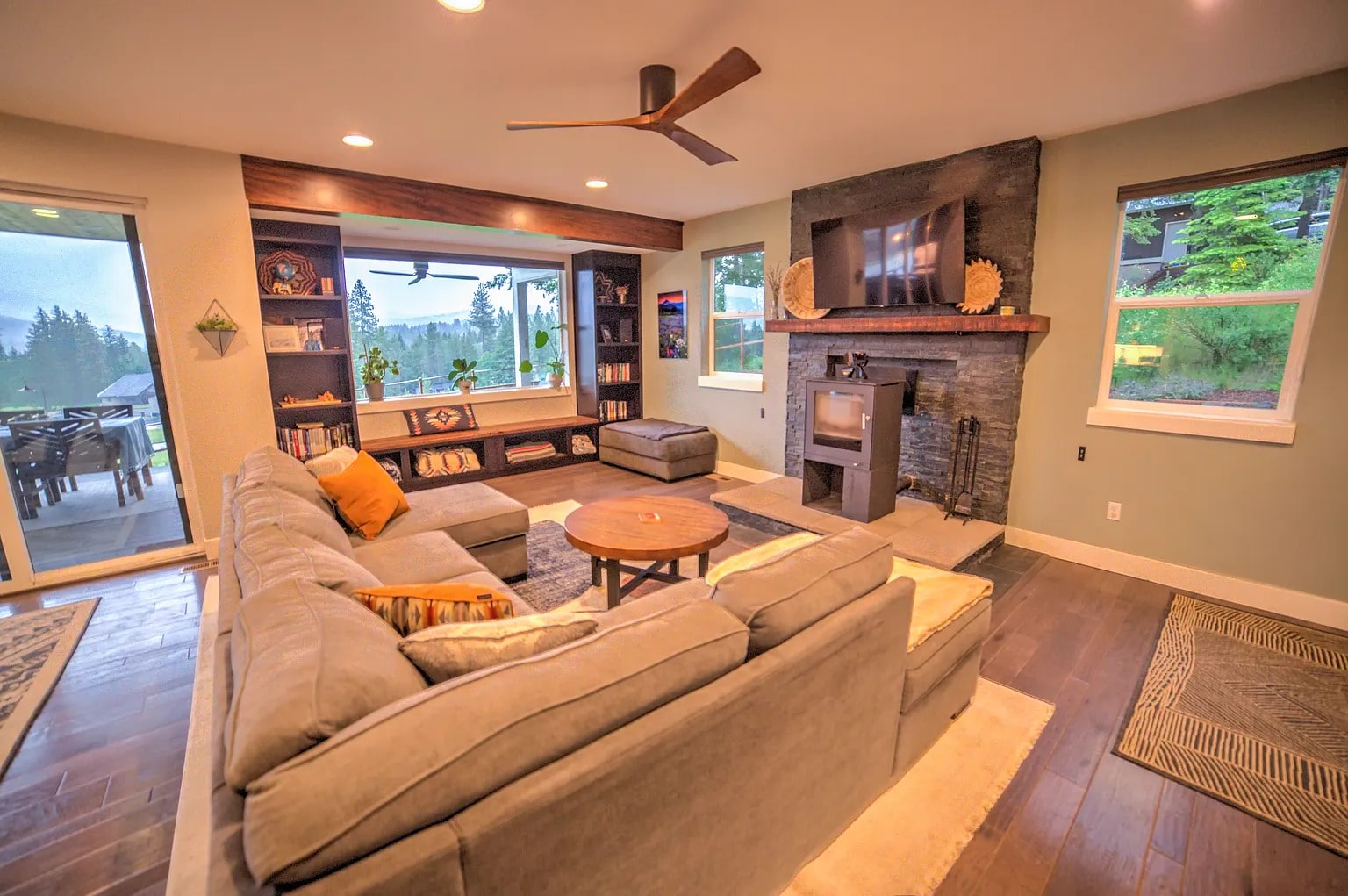 Charming White Salmon 3 Bedroom 2 Bathroom House