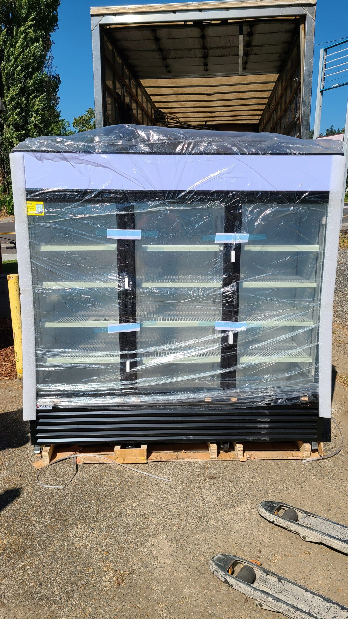 3 Glass door Commercial Refrigerator