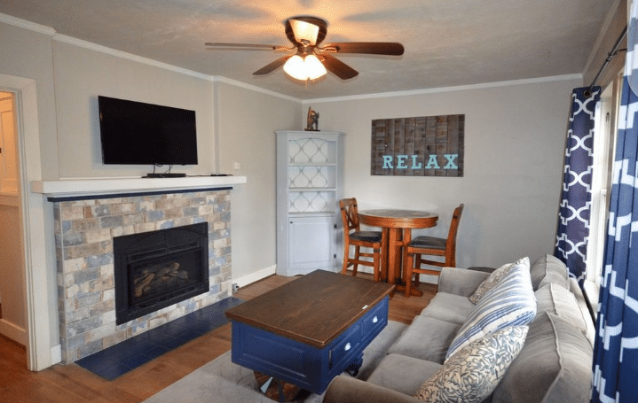 One bedroom in the heart of downtown Bingen