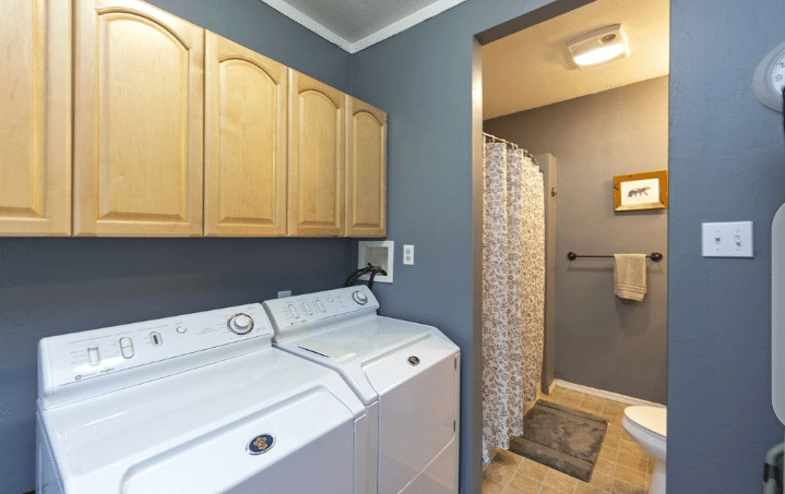 one bedroom, Charming craftsman cottage