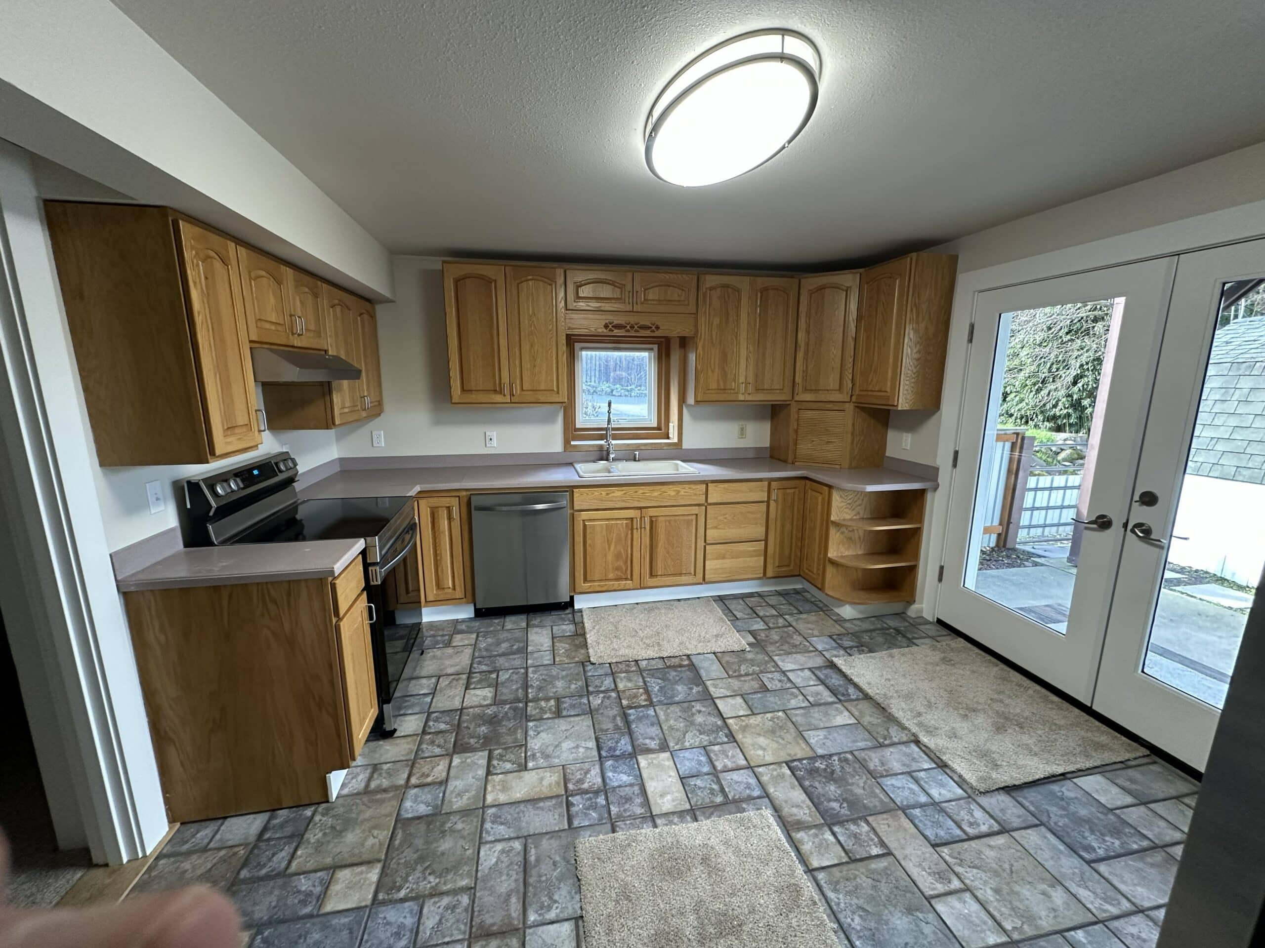 Large One Bedroom, One Bathroom Apartment