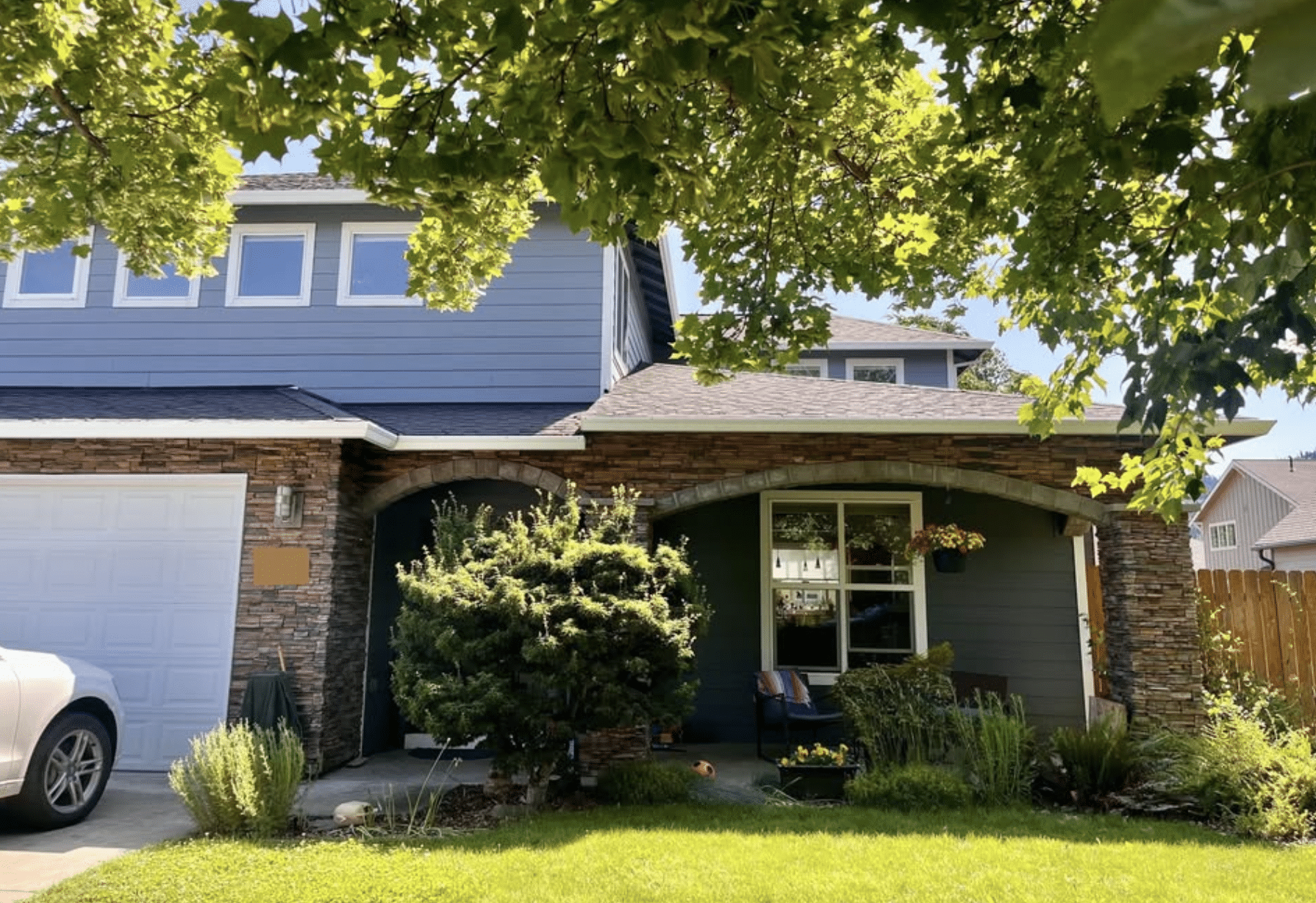 Room for rent in shared home – The Heights HR