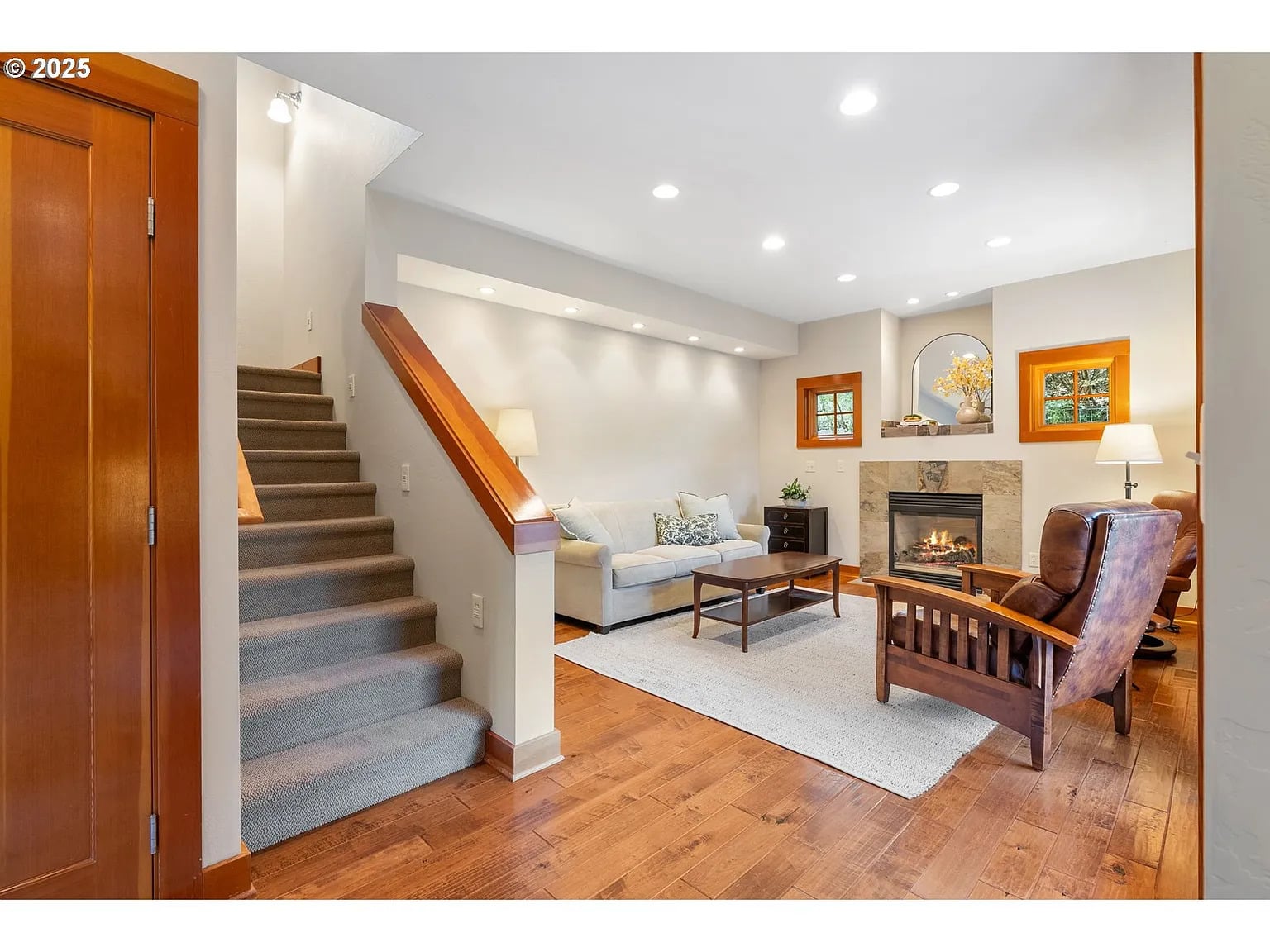 Cozy 2Bedroom 3Bathroom Hood River House