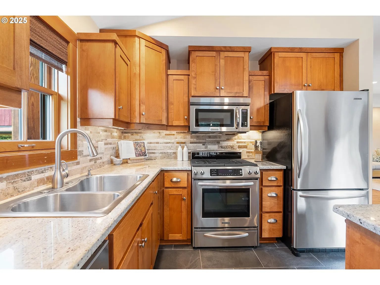 Cozy 2Bedroom 3Bathroom Hood River House