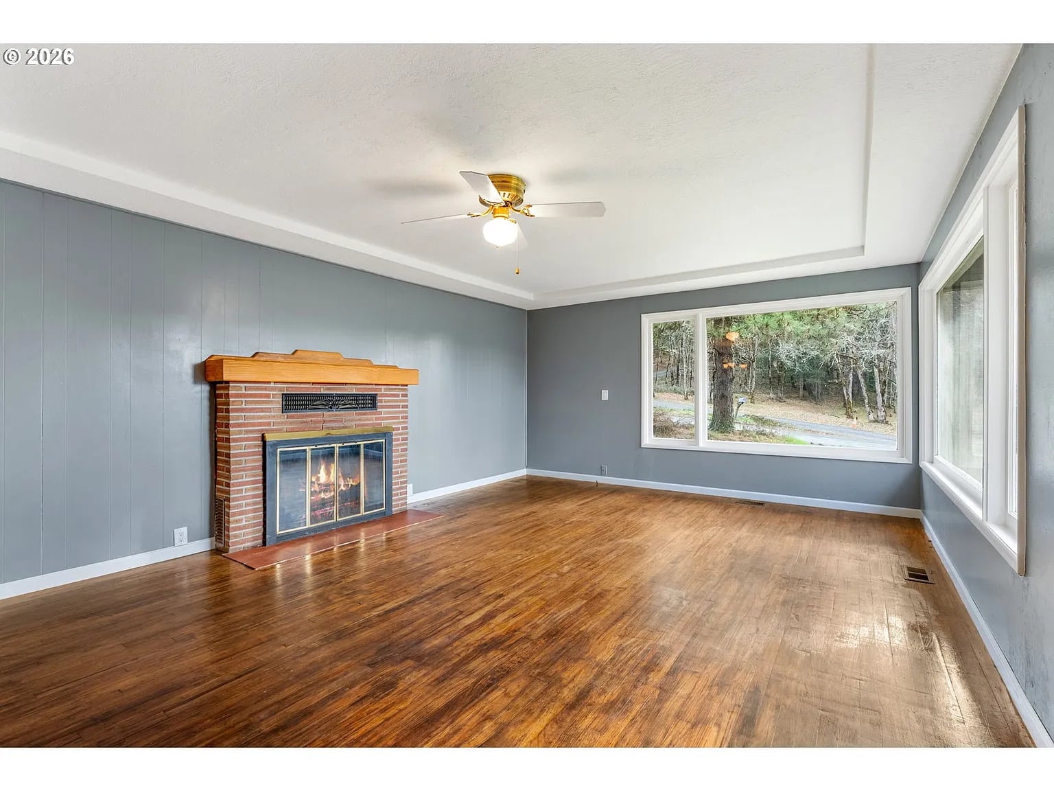 Updated 3 Bedroom 2 Bathroom White Salmon House