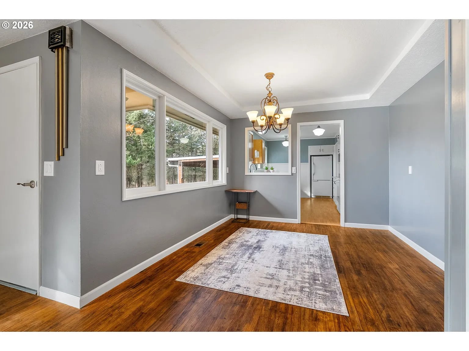 Updated 3 Bedroom 2 Bathroom White Salmon House