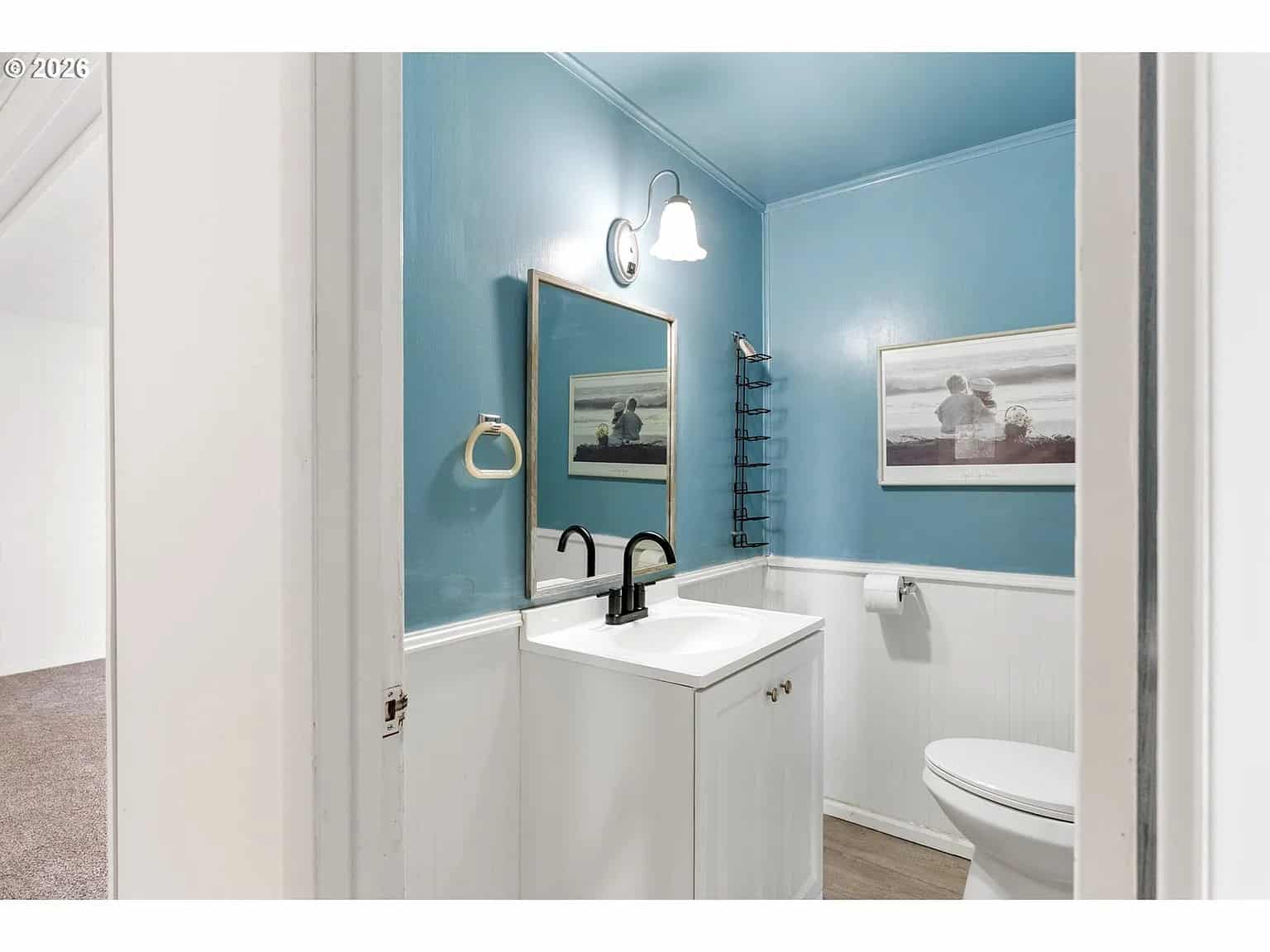 Updated 3 Bedroom 2 Bathroom White Salmon House