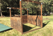 Loafing shed