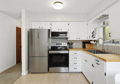 Screenshot-2026-04-27-at-11-27-15-705-NE-Church-Ave-White-Salmon-WA-98672-MLS-211040644-Zillow