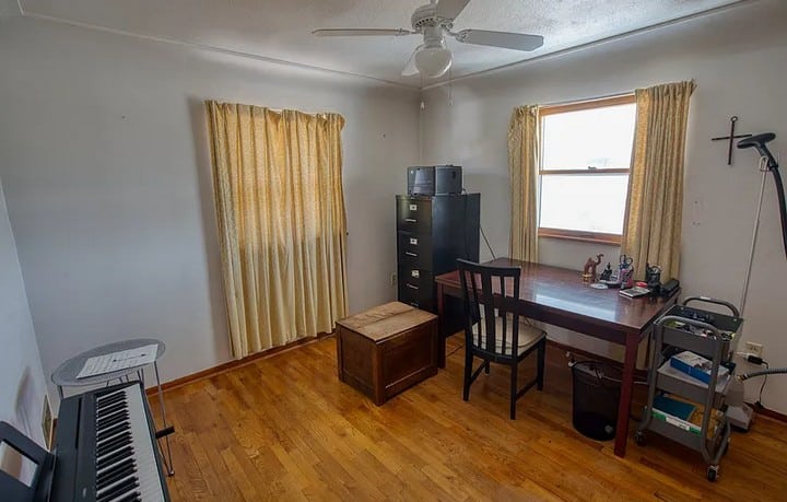 FOR RENT: 2Bed, 2Bath Hood River