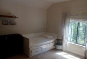 Beautifully finished 4BR IN Morton Rd Hood River OR