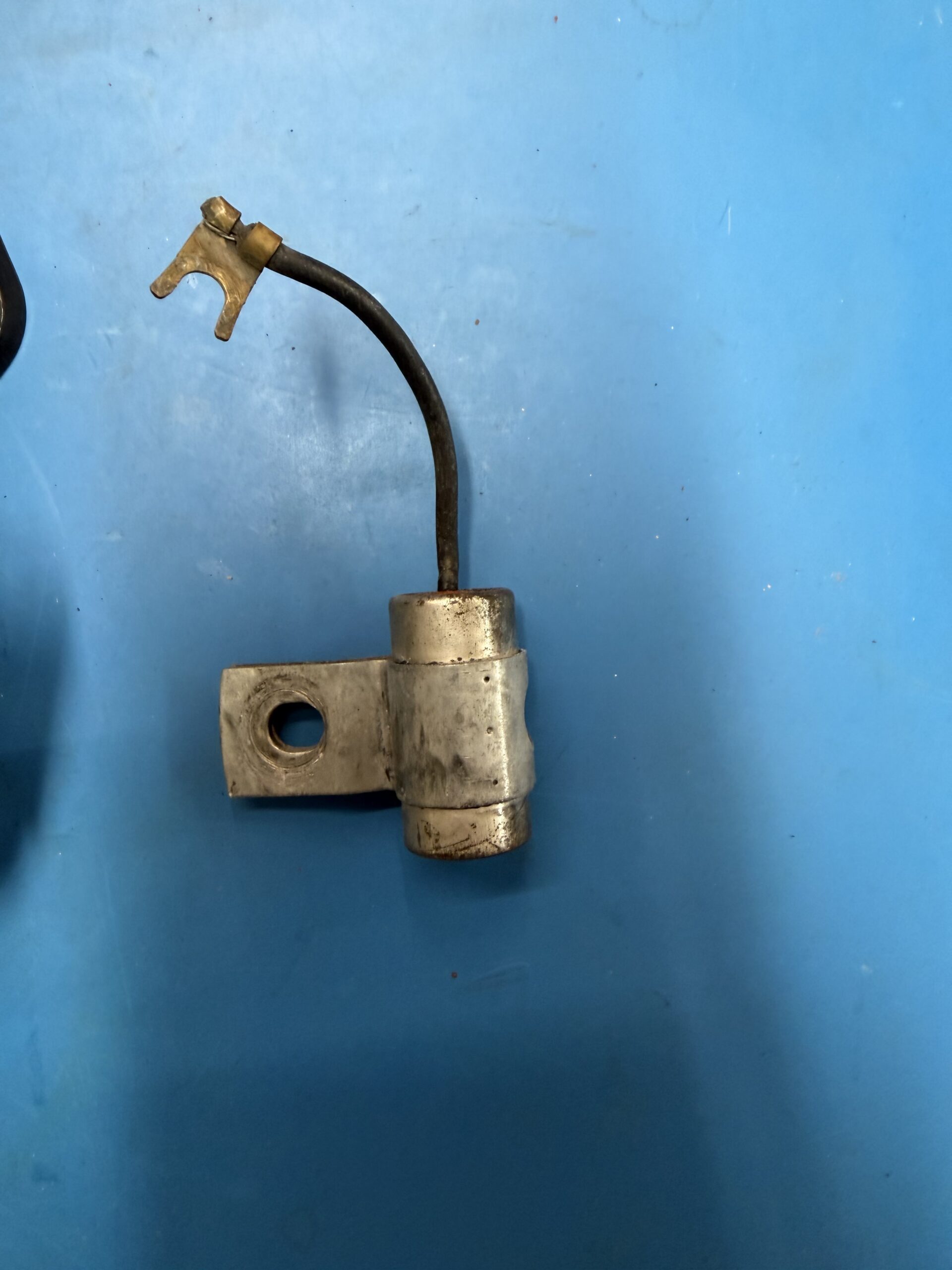 12V voltage regulator