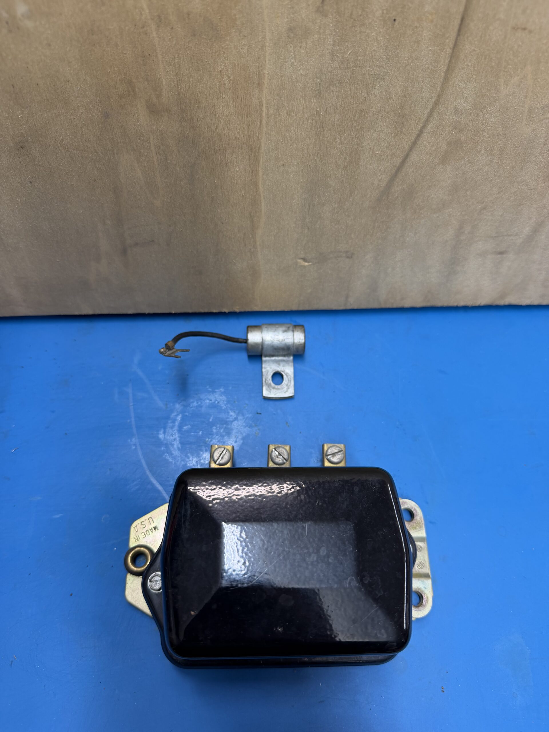 12V voltage regulator