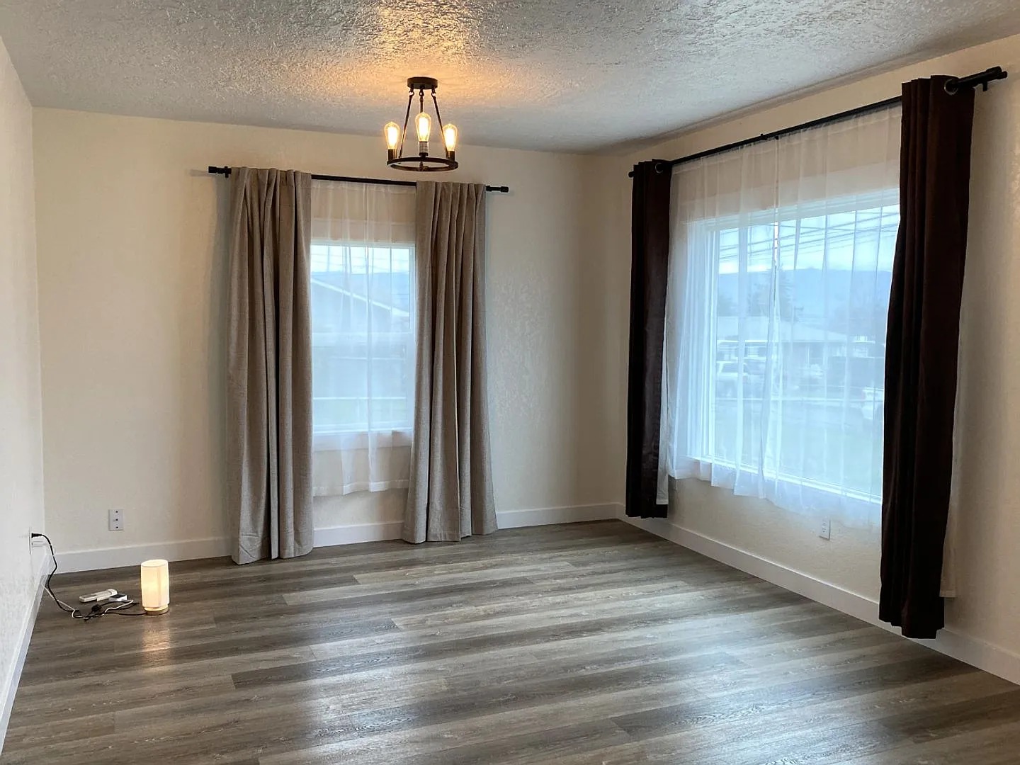2BR FOR RENT E 12TH ST, THE DALLES, OR