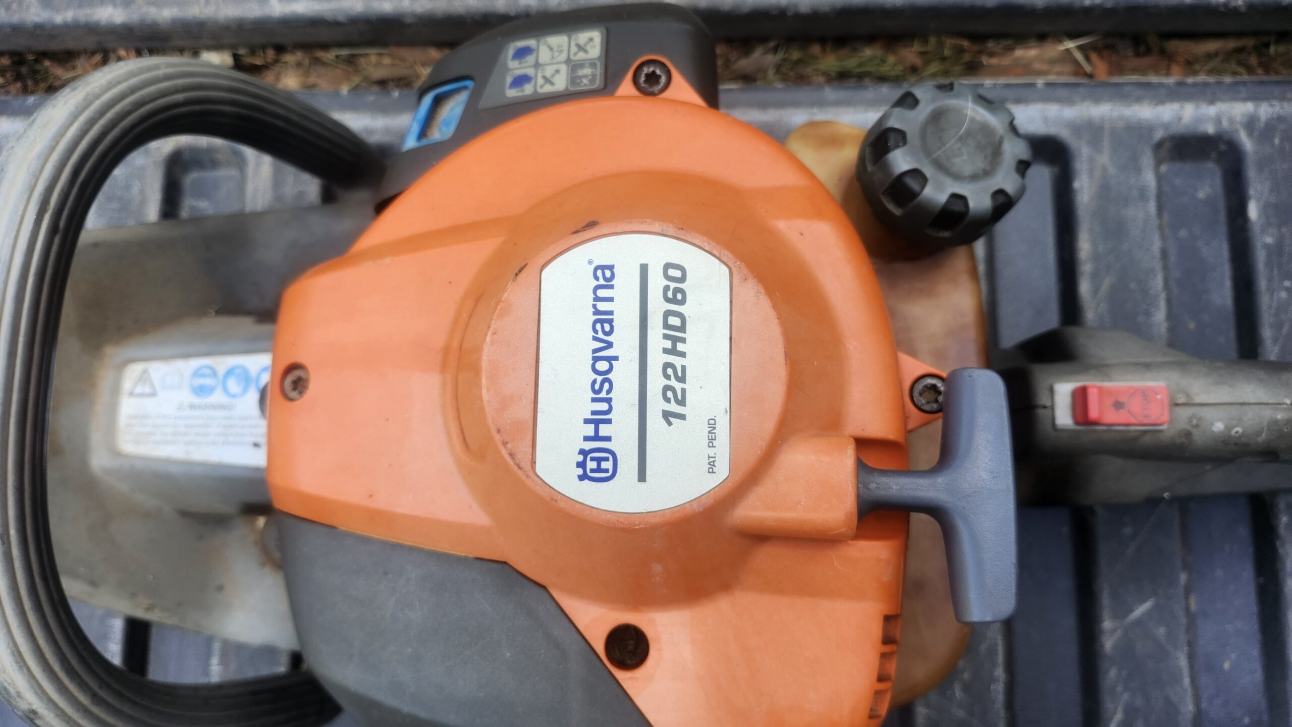 Husqvarna 122HD60 27in Hedge Trimmer