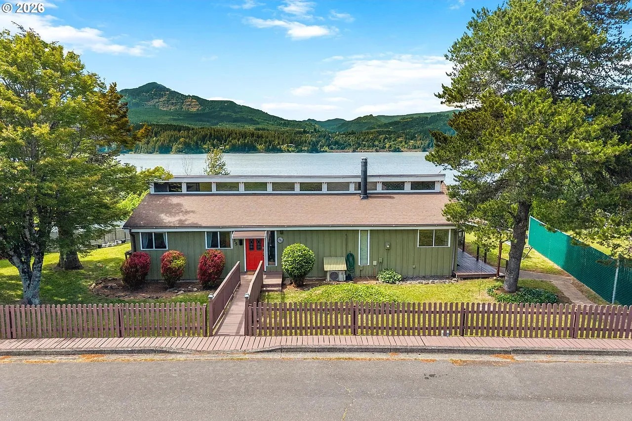 2bed for rent NE Riverview Dr, Cascade Locks, OR