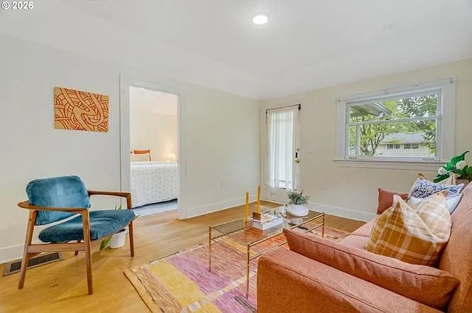 1BED IN NE 34th Ave, Portland, OR