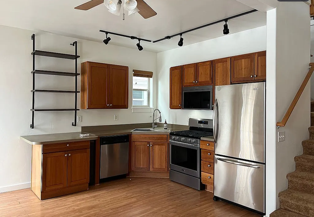 Quiet Hood River 2Bedrooms 2Bathrooms House