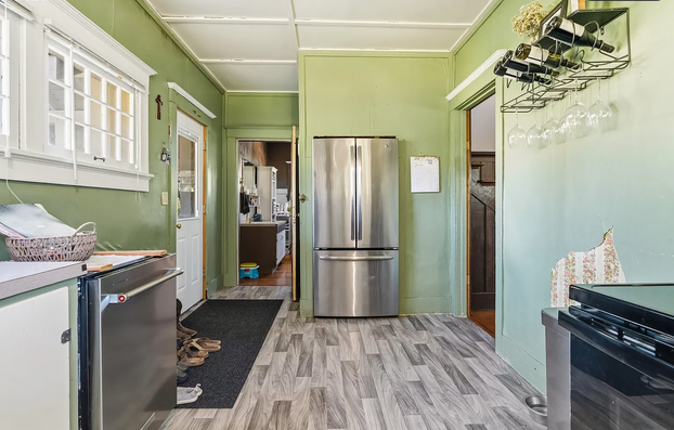 4Bed 1.5Bath White Salmon FarmHouse