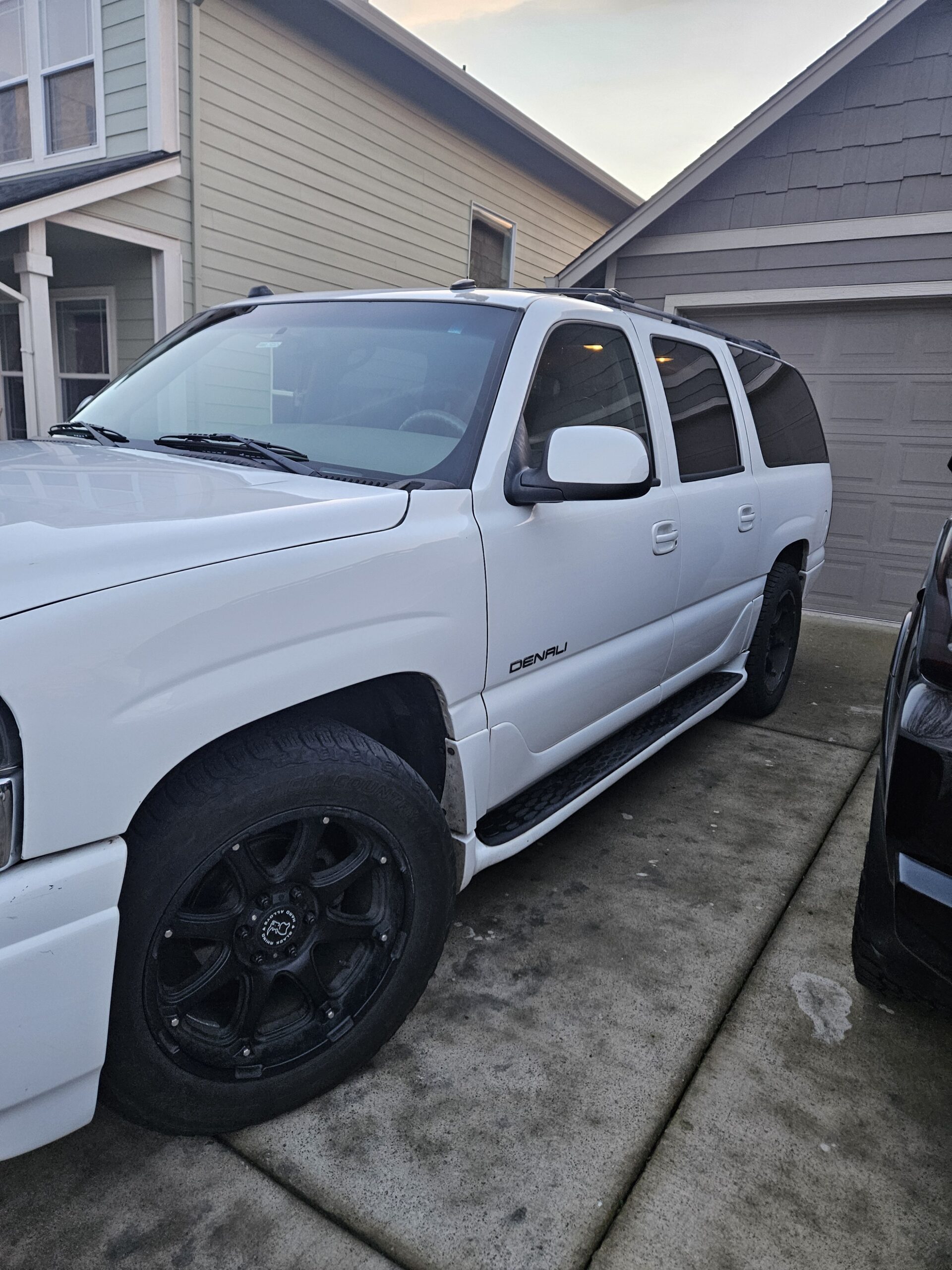 2004 YUKON XL DENALI FOR SALE