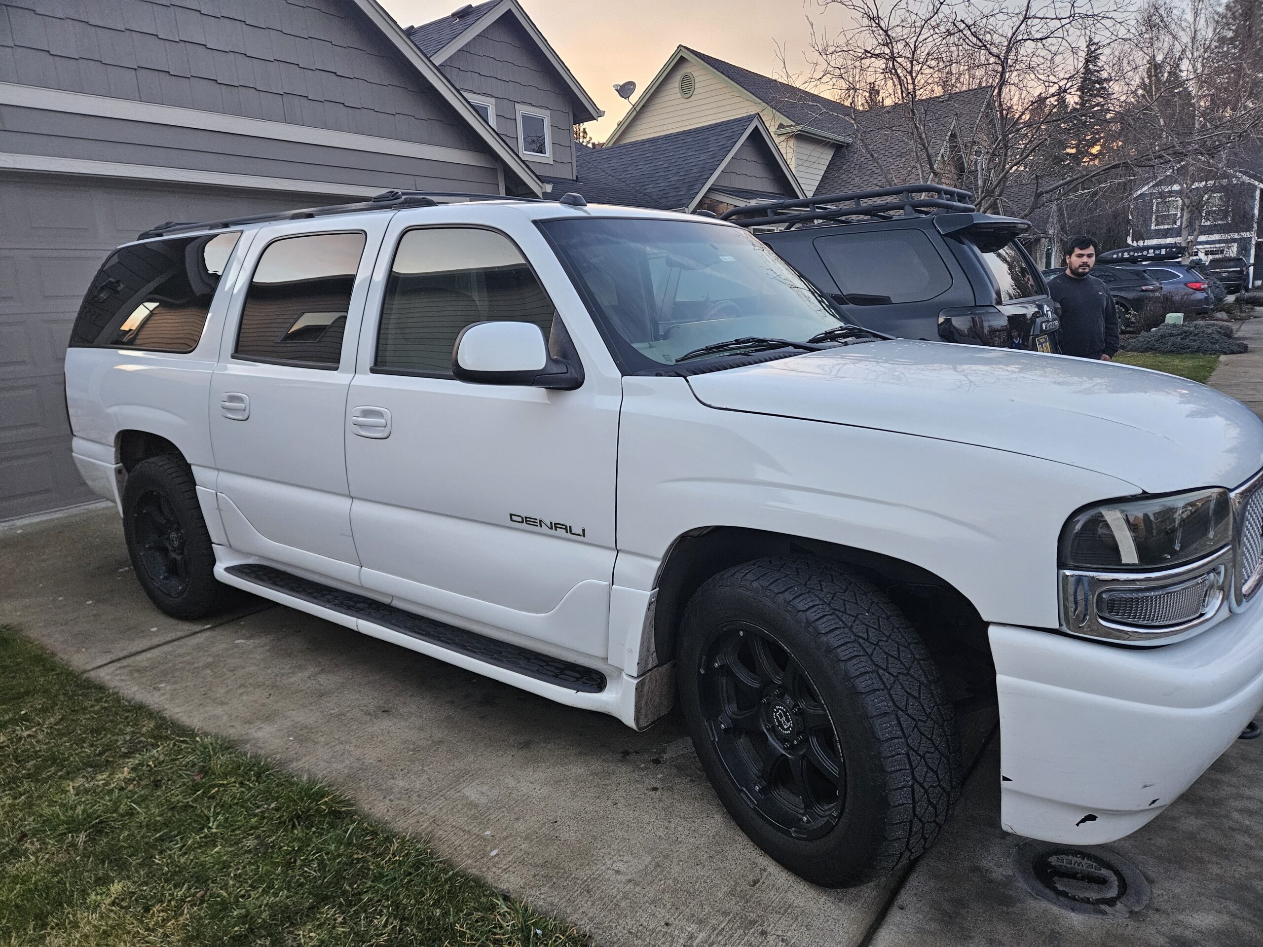 2004 YUKON XL DENALI FOR SALE