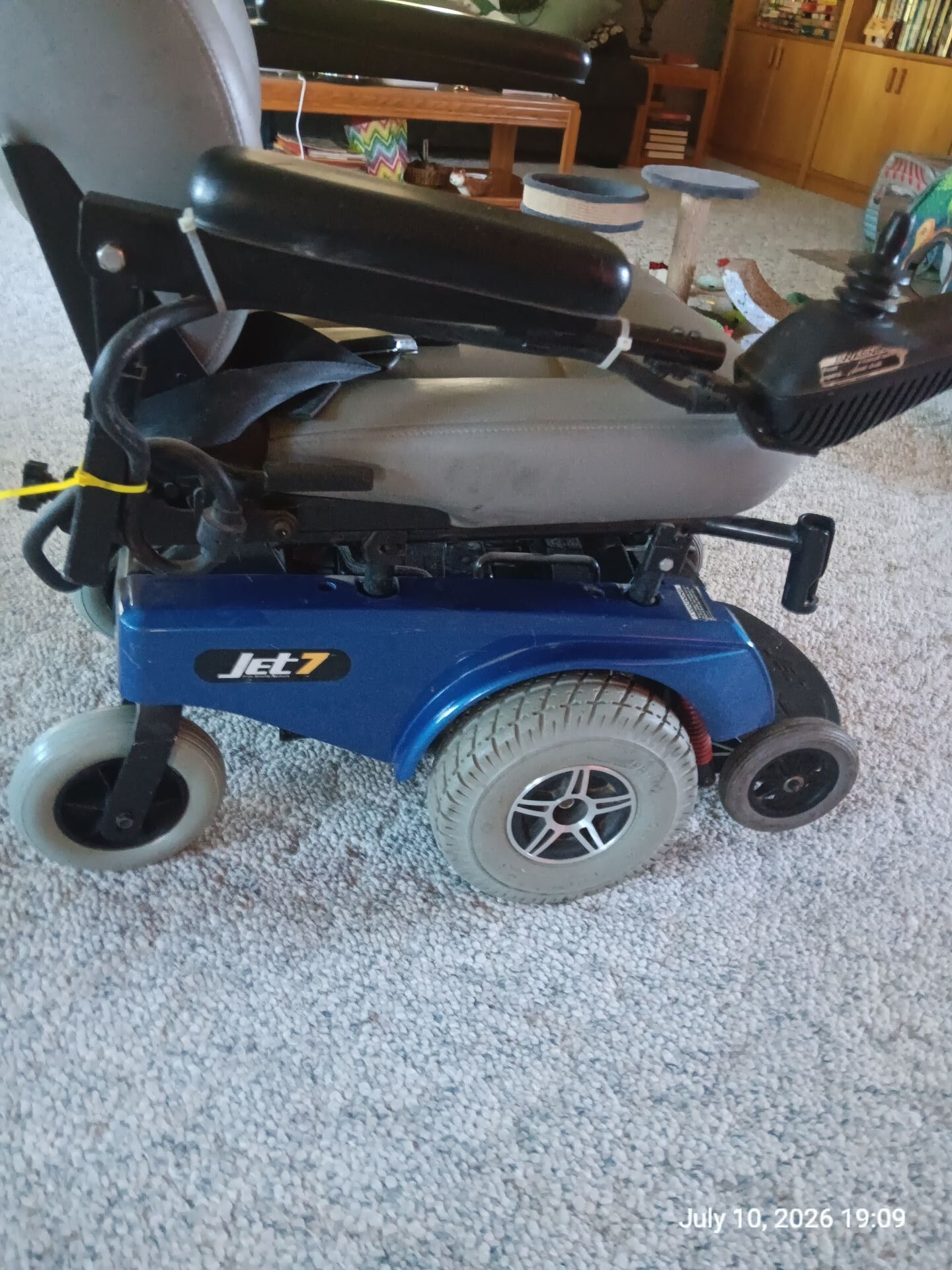 Jet 7 electric wheelchair