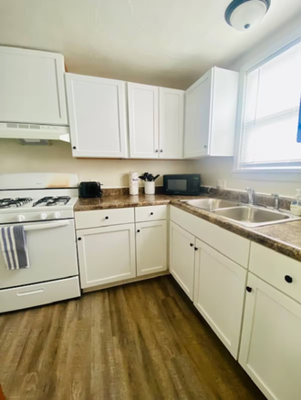 Charming 1Bed 1Bath Green Bay House