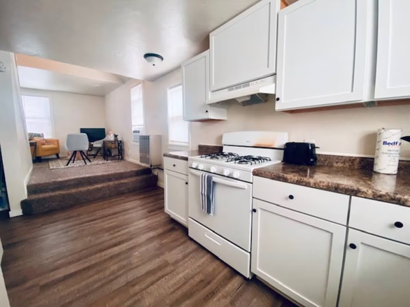 Charming 1Bed 1Bath Green Bay House