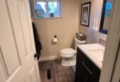 Hood River 4-Bedroom Rental Near Trails, Parks, and Medical Services