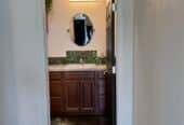 945 sq ft APARTMENT
