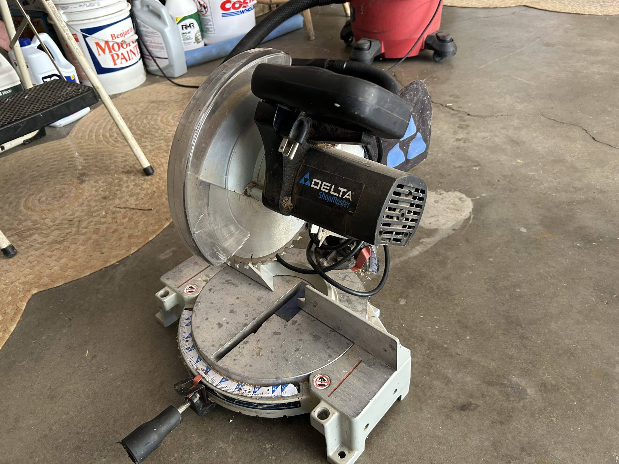 Delta Miter saw