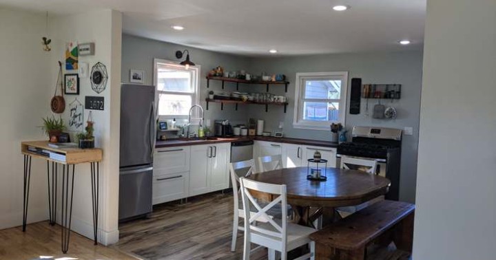 Spacious 2-bedroom, 2bath for rent