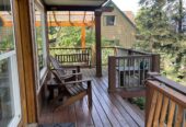 Furnished home in central Hood River
