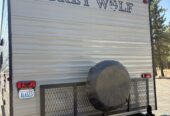 2015 Forest River RV 23″ Travel Trailer+New Generator