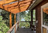 Furnished home in central Hood River