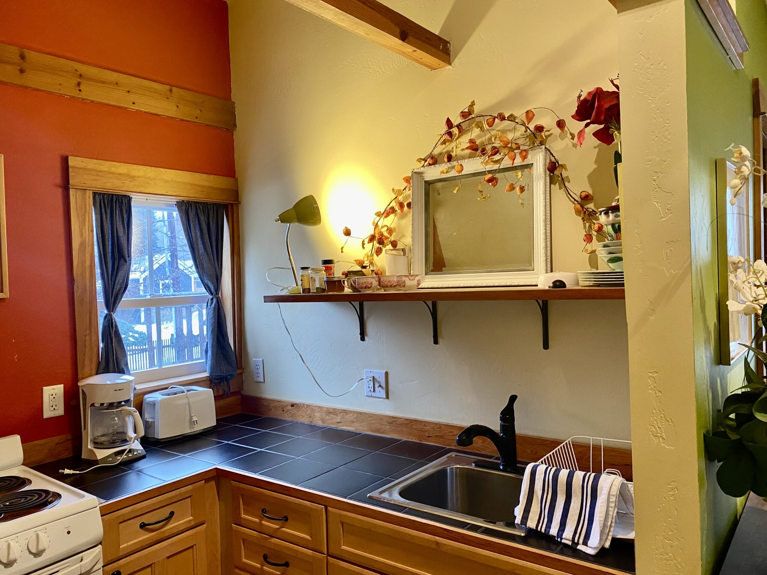 Furnished Studio Carriage House