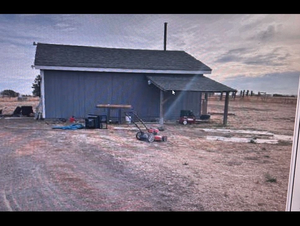 Charming country hobby farm