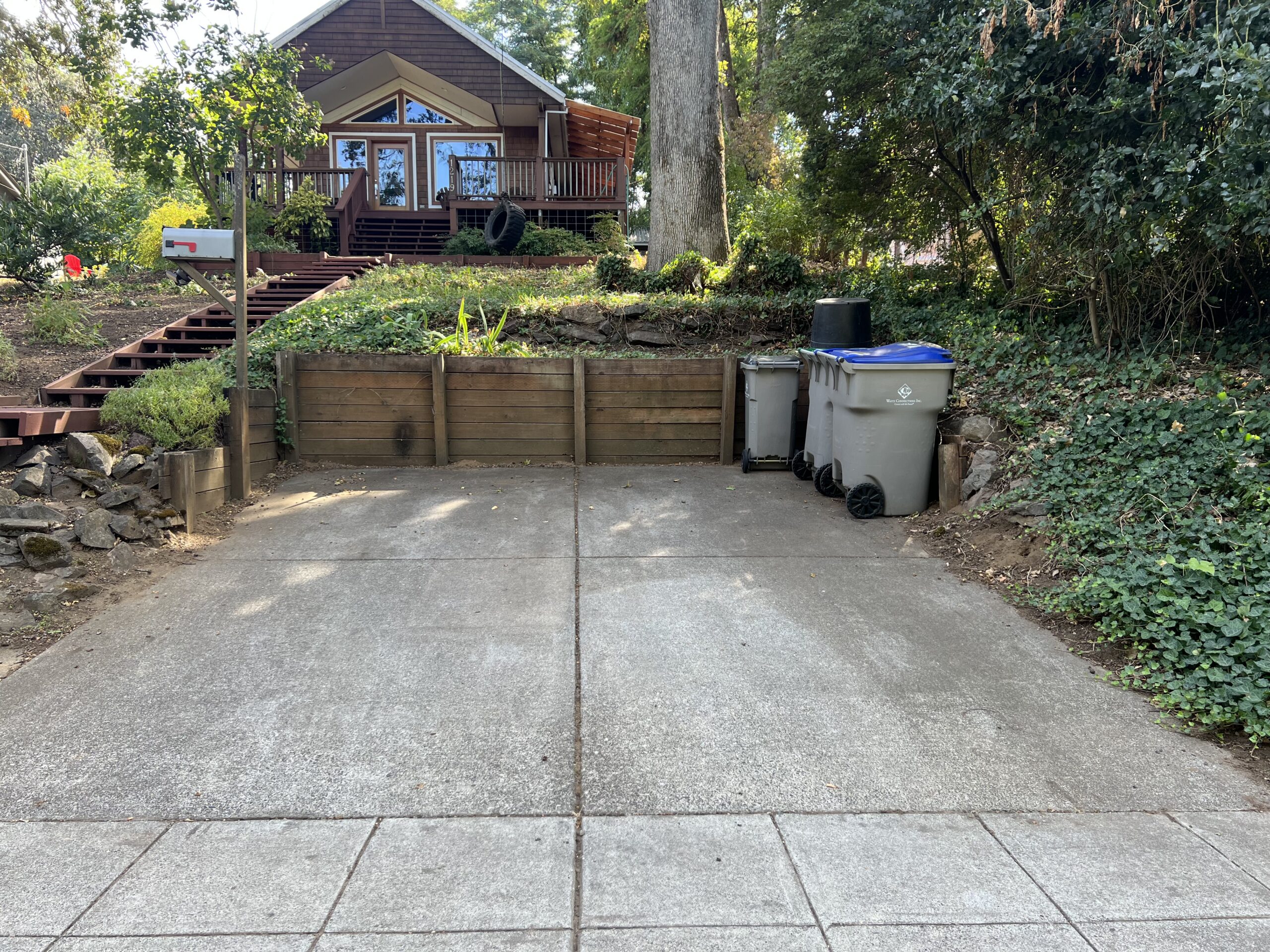 Furnished 2BR, 2BA, center of town; Short-Term & Long-Term Options