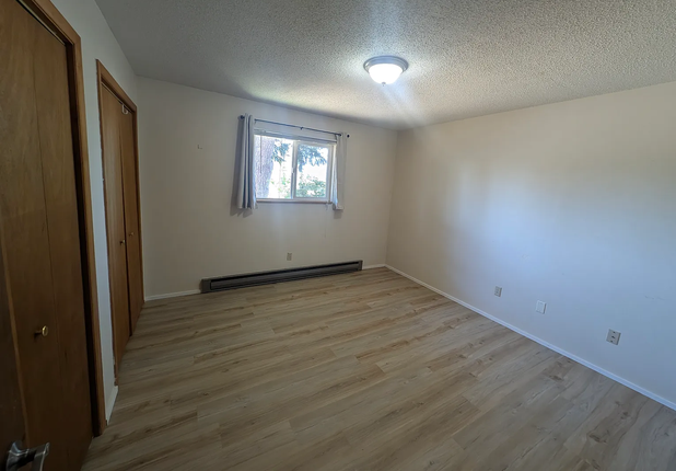 2 bedrooms and 1 bathroom White Salmon House