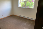 three-bedroom, one-bath hood river house